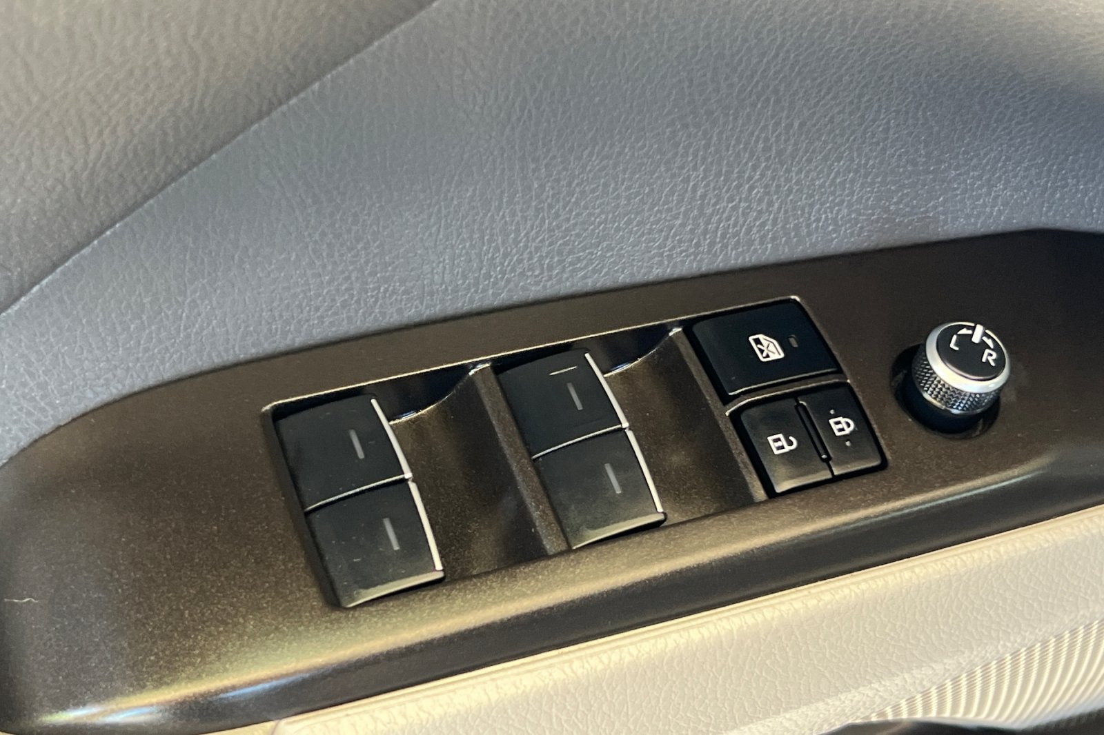2024 Toyota Camry Hybrid XSE