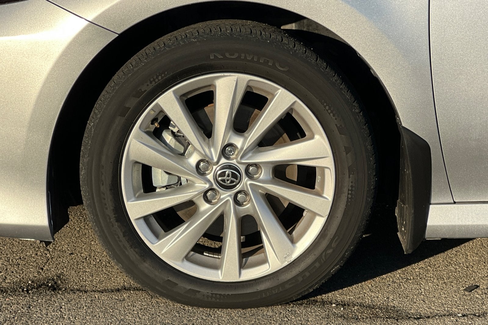 2024 Toyota Camry LE