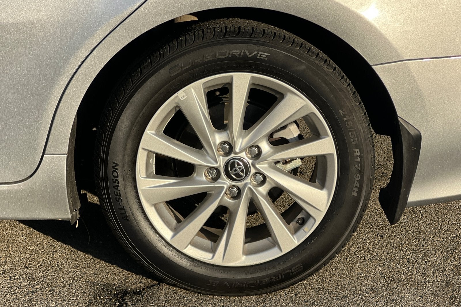 2024 Toyota Camry LE