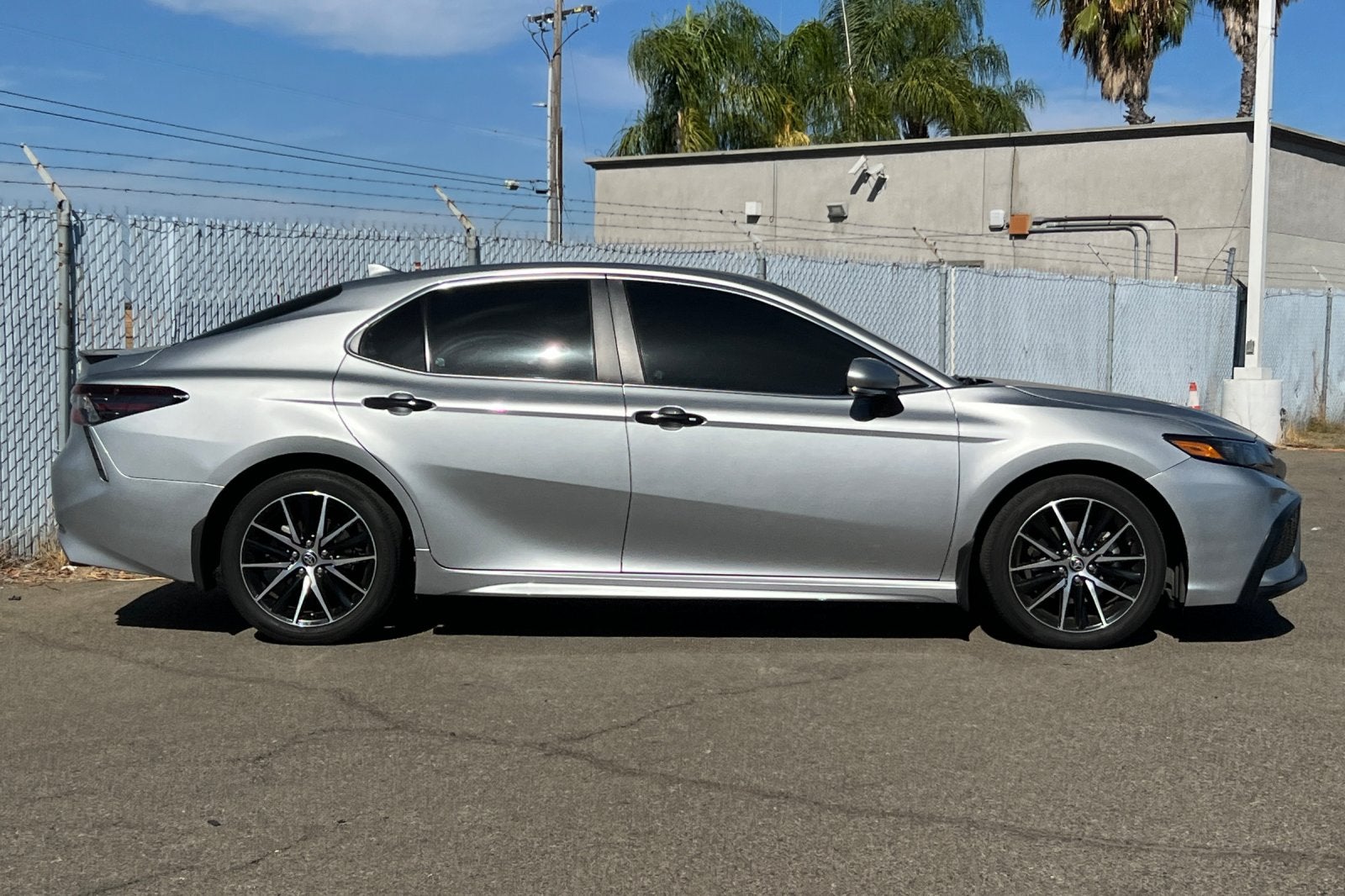 2023 Toyota Camry SE