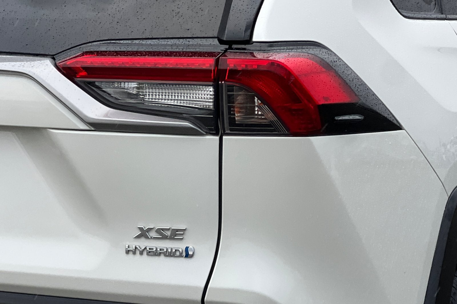 2022 Toyota RAV4 Hybrid XSE
