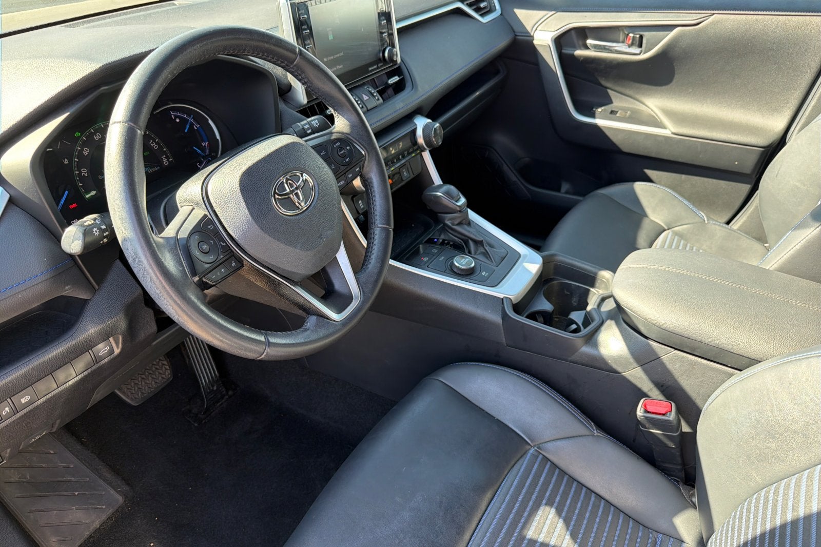 2021 Toyota RAV4 Hybrid XSE