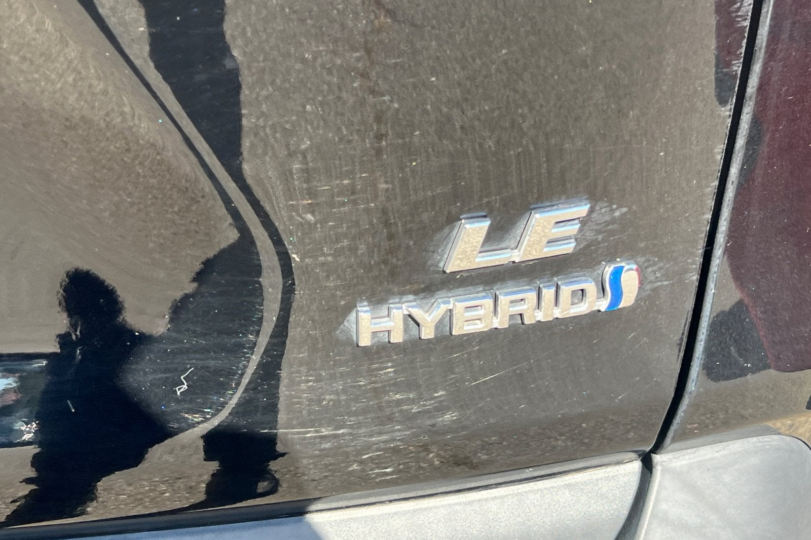 2022 Toyota RAV4 Hybrid LE