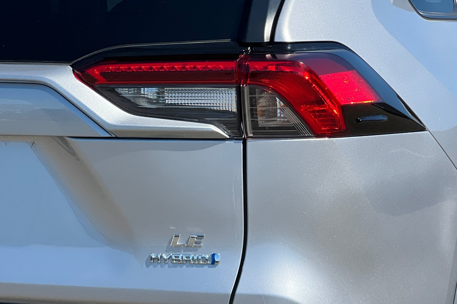 2021 Toyota RAV4 Hybrid LE