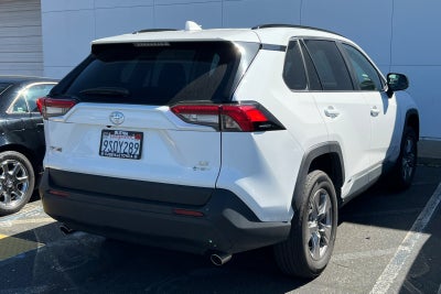 2025 Toyota RAV4 Hybrid LE
