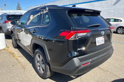 2022 Toyota RAV4 Hybrid LE