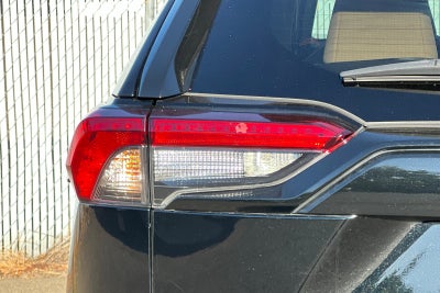 2023 Toyota RAV4 Hybrid LE