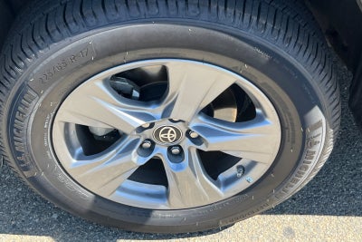 2022 Toyota RAV4 Hybrid LE