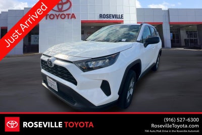 2022 Toyota RAV4 Hybrid LE