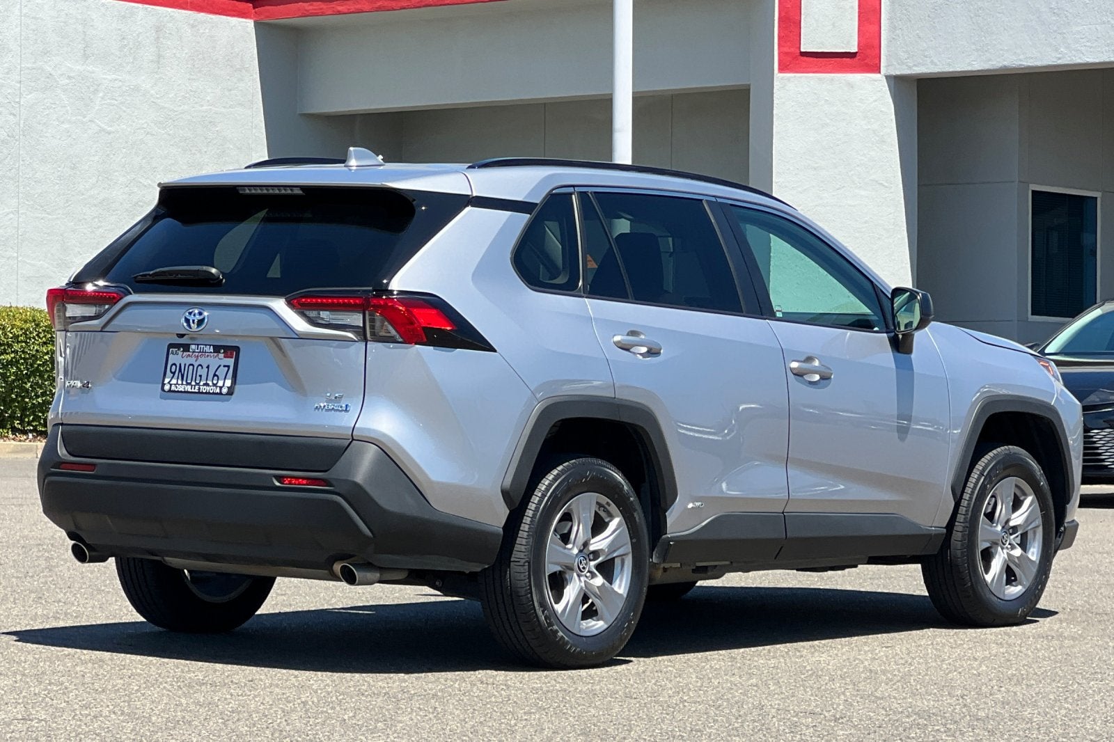 2024 Toyota RAV4 Hybrid LE
