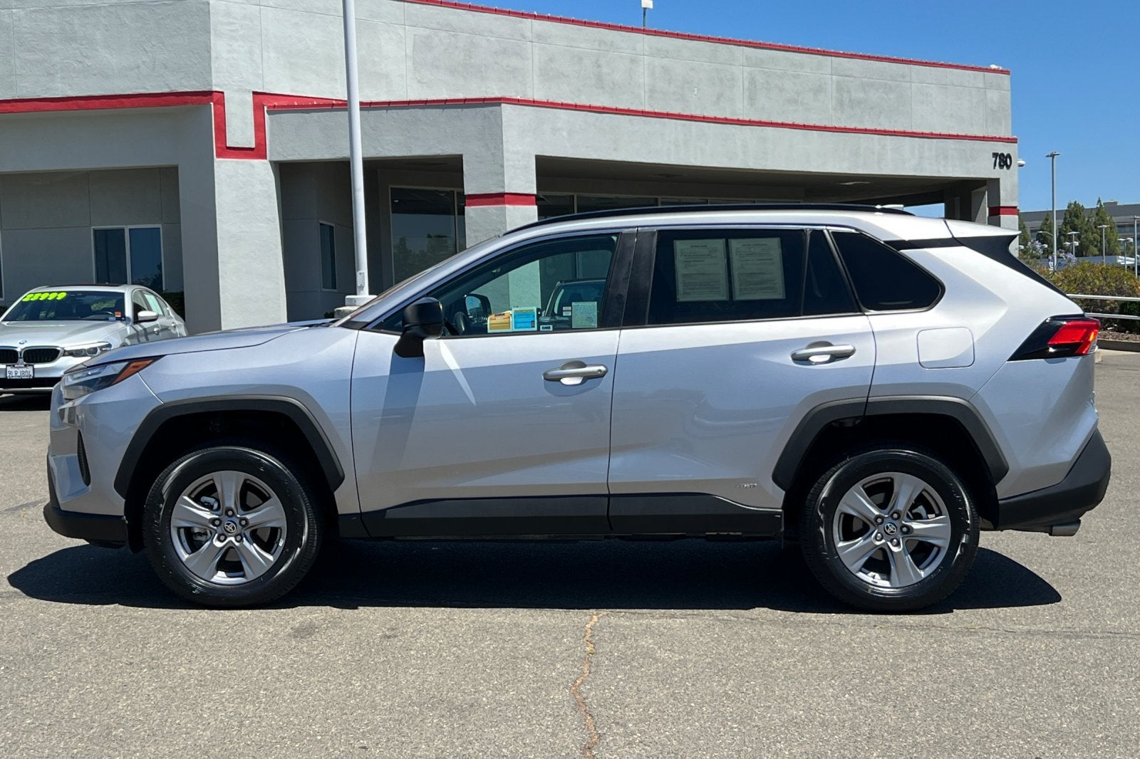 2024 Toyota RAV4 Hybrid LE