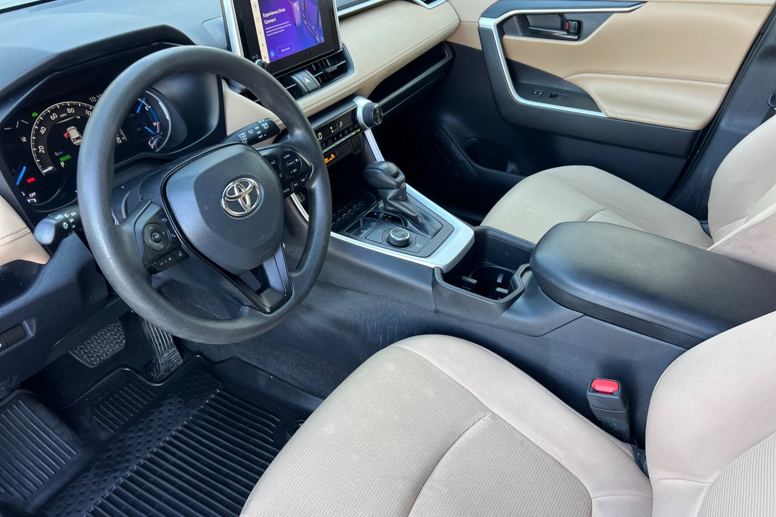 2023 Toyota RAV4 Hybrid LE