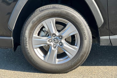 2023 Toyota RAV4 Hybrid LE
