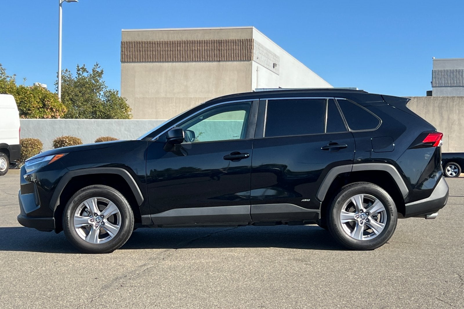 2023 Toyota RAV4 Hybrid LE