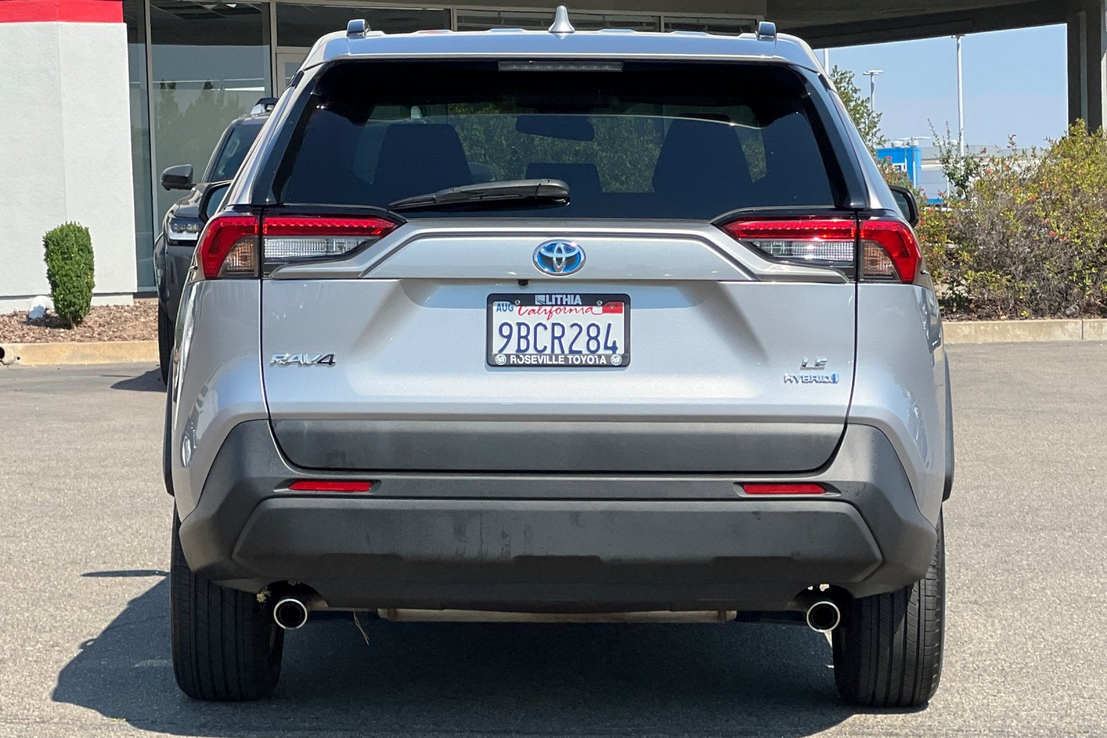 2022 Toyota RAV4 Hybrid LE