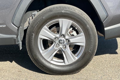 2022 Toyota RAV4 Hybrid LE
