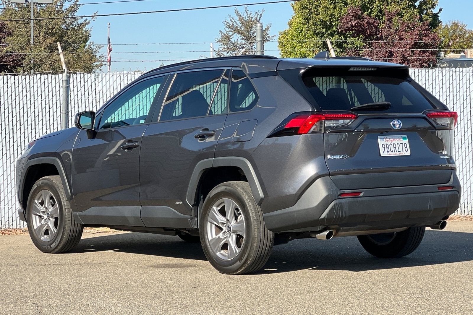 2022 Toyota RAV4 Hybrid LE