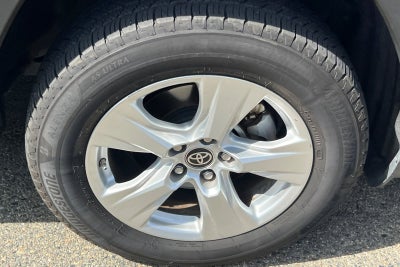 2021 Toyota RAV4 Hybrid LE