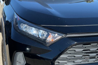 2022 Toyota RAV4 Hybrid LE
