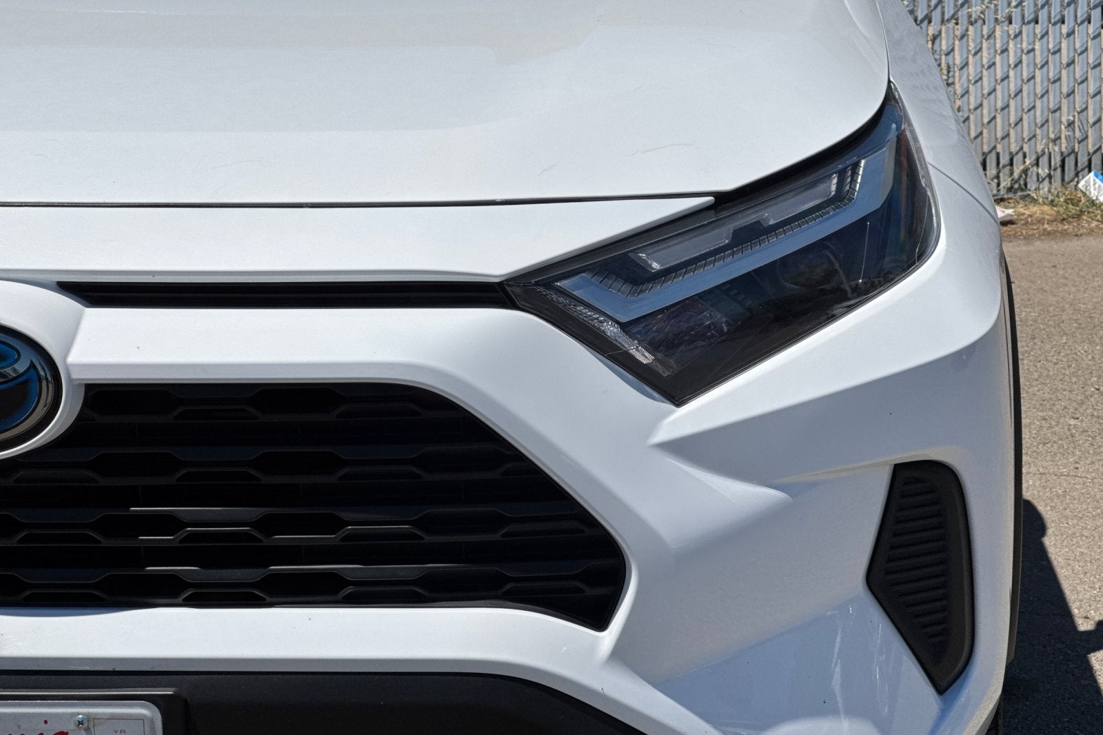 2023 Toyota RAV4 Hybrid LE