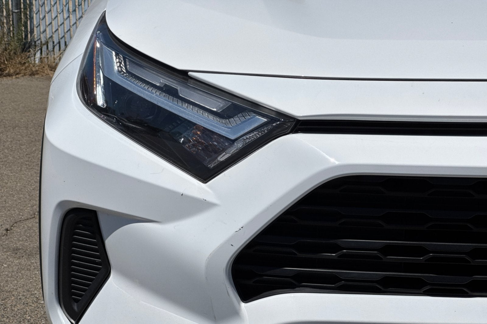 2023 Toyota RAV4 Hybrid LE