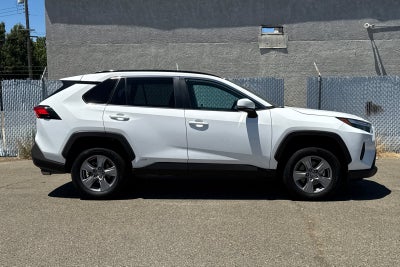 2023 Toyota RAV4 Hybrid LE