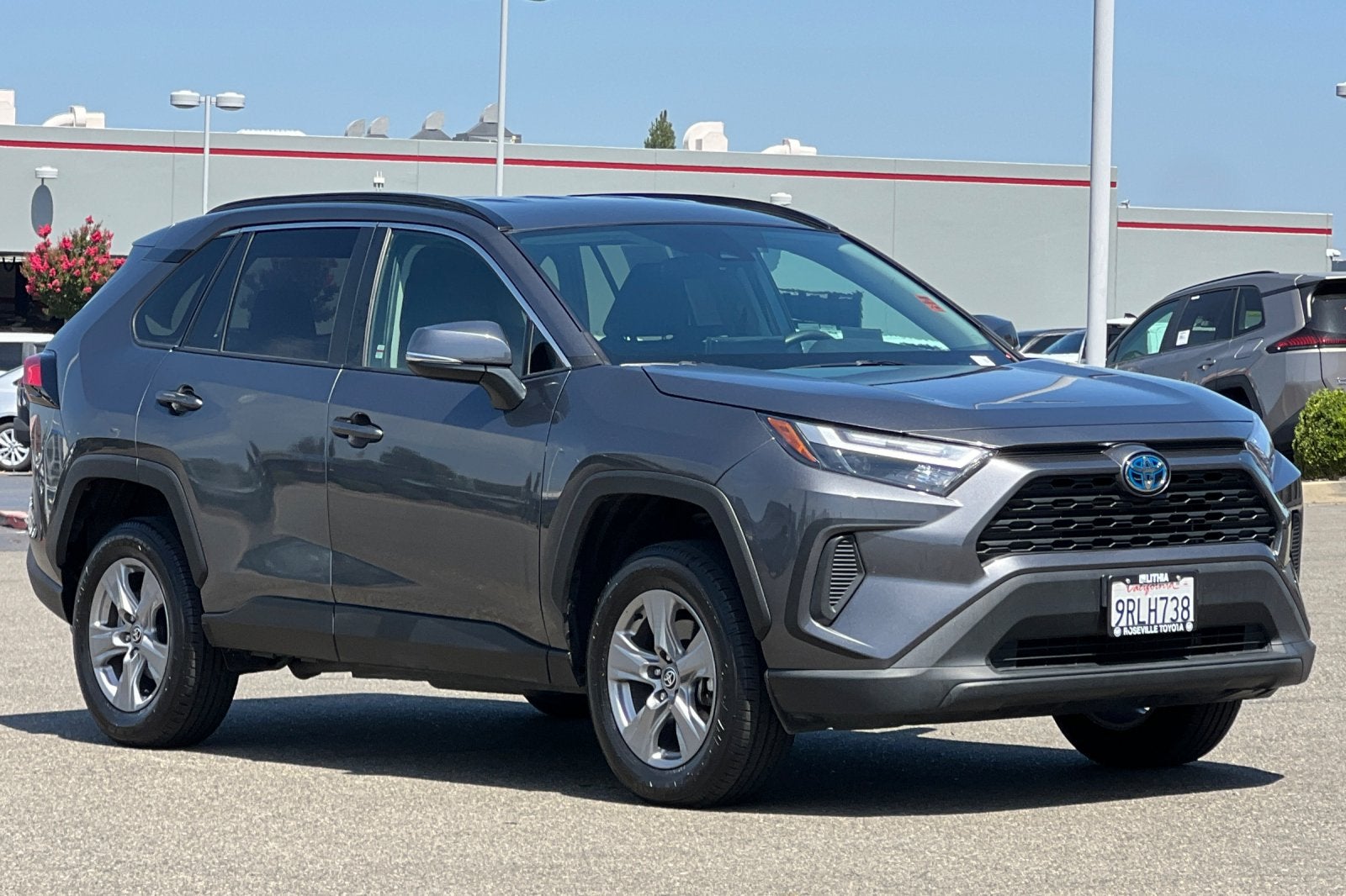 2024 Toyota RAV4 Hybrid LE