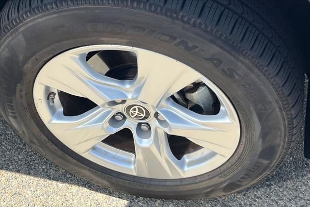 2021 Toyota RAV4 Hybrid LE