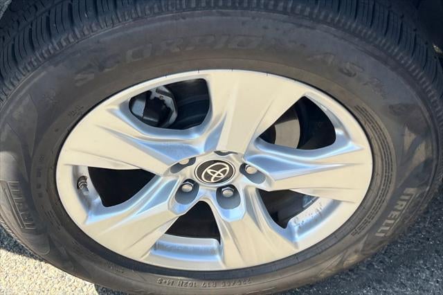 2021 Toyota RAV4 Hybrid LE