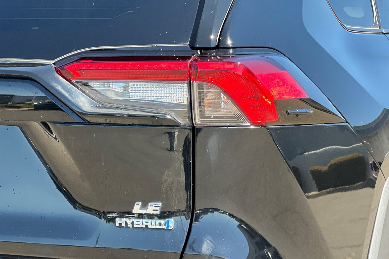 2023 Toyota RAV4 Hybrid LE