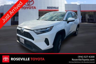 2023 Toyota RAV4 Hybrid LE