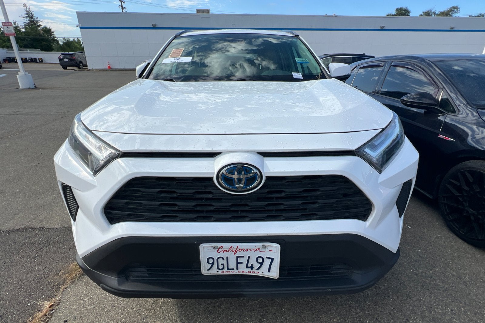 2023 Toyota RAV4 Hybrid LE