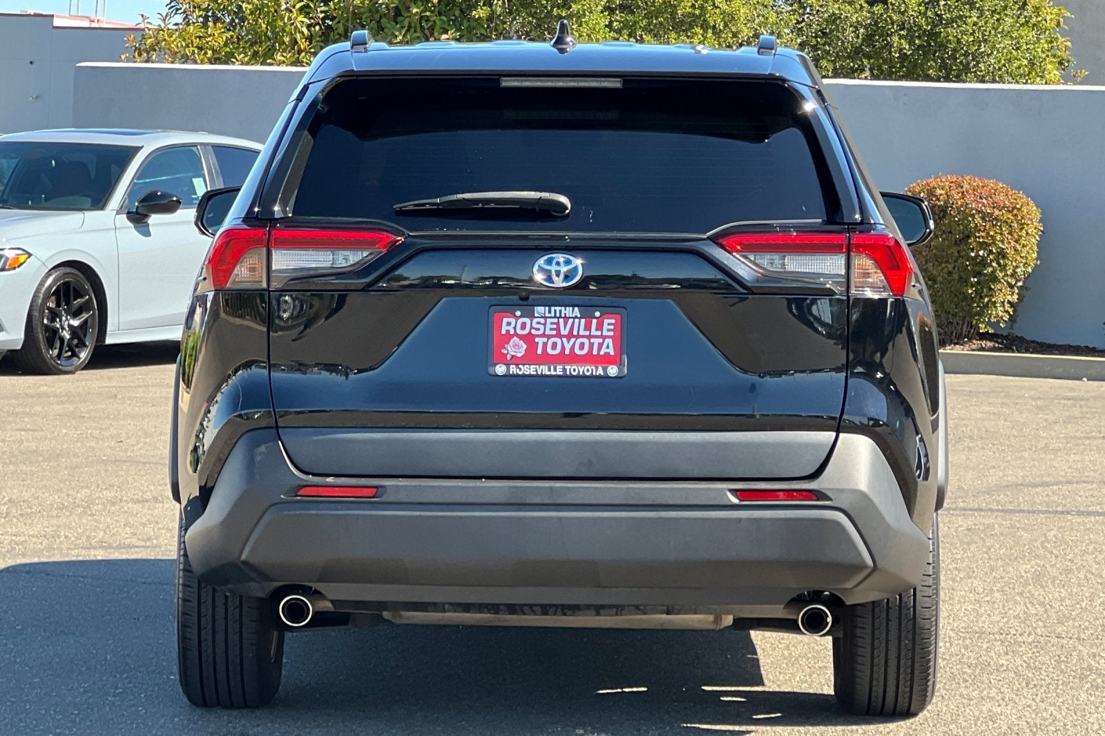 2023 Toyota RAV4 Hybrid LE