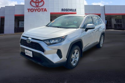 2022 Toyota RAV4 Hybrid LE