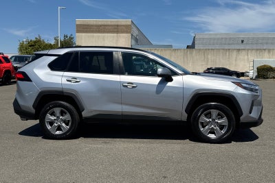 2023 Toyota RAV4 Hybrid LE