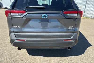 2021 Toyota RAV4 Hybrid XLE