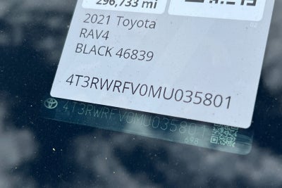 2021 Toyota RAV4 Hybrid XLE