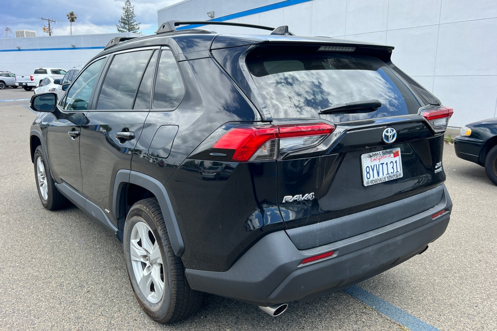 2021 Toyota RAV4 Hybrid XLE