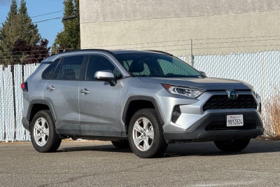 2021 Toyota RAV4 Hybrid XLE