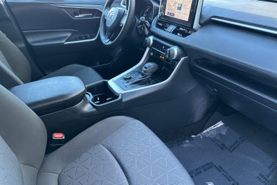 2023 Toyota RAV4 Hybrid XLE