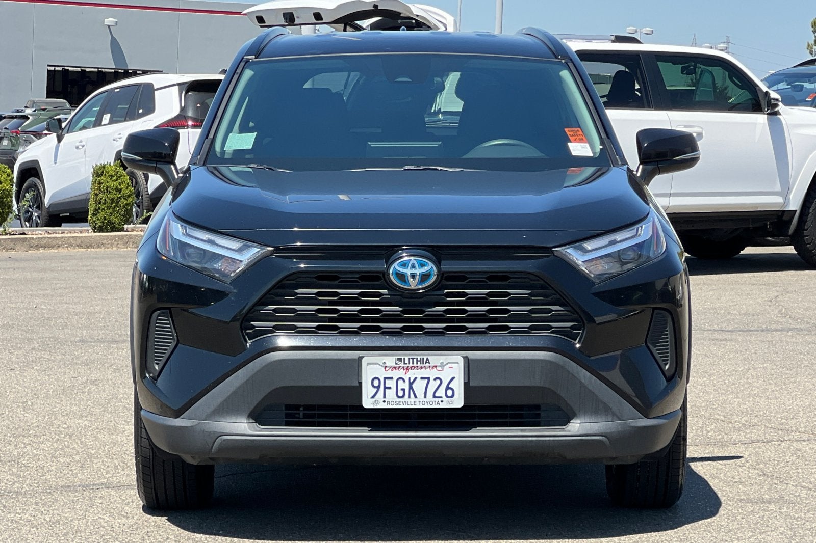 2023 Toyota RAV4 Hybrid XLE