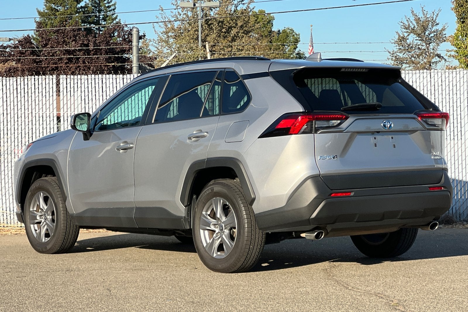 2022 Toyota RAV4 Hybrid XLE
