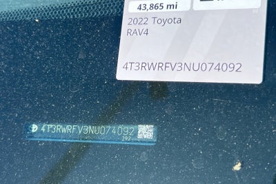 2022 Toyota RAV4 Hybrid XLE