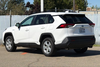 2021 Toyota RAV4 Hybrid XLE