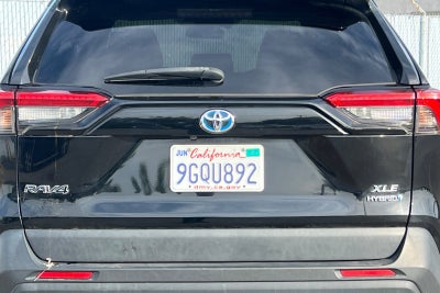 2022 Toyota RAV4 Hybrid XLE