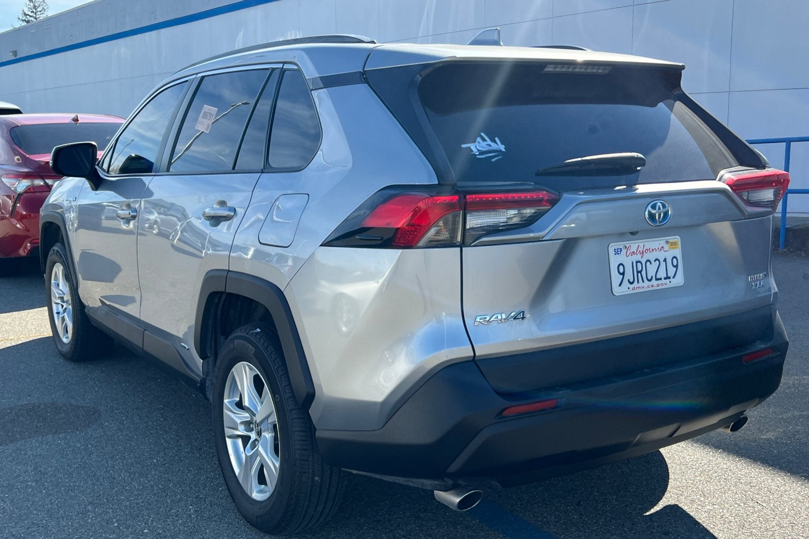 2021 Toyota RAV4 Hybrid XLE
