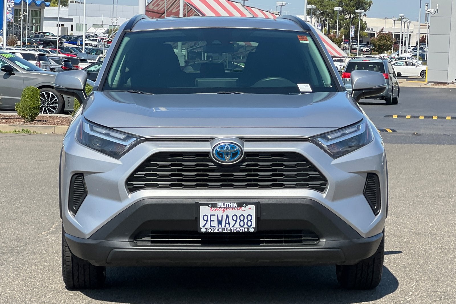 2022 Toyota RAV4 Hybrid XLE
