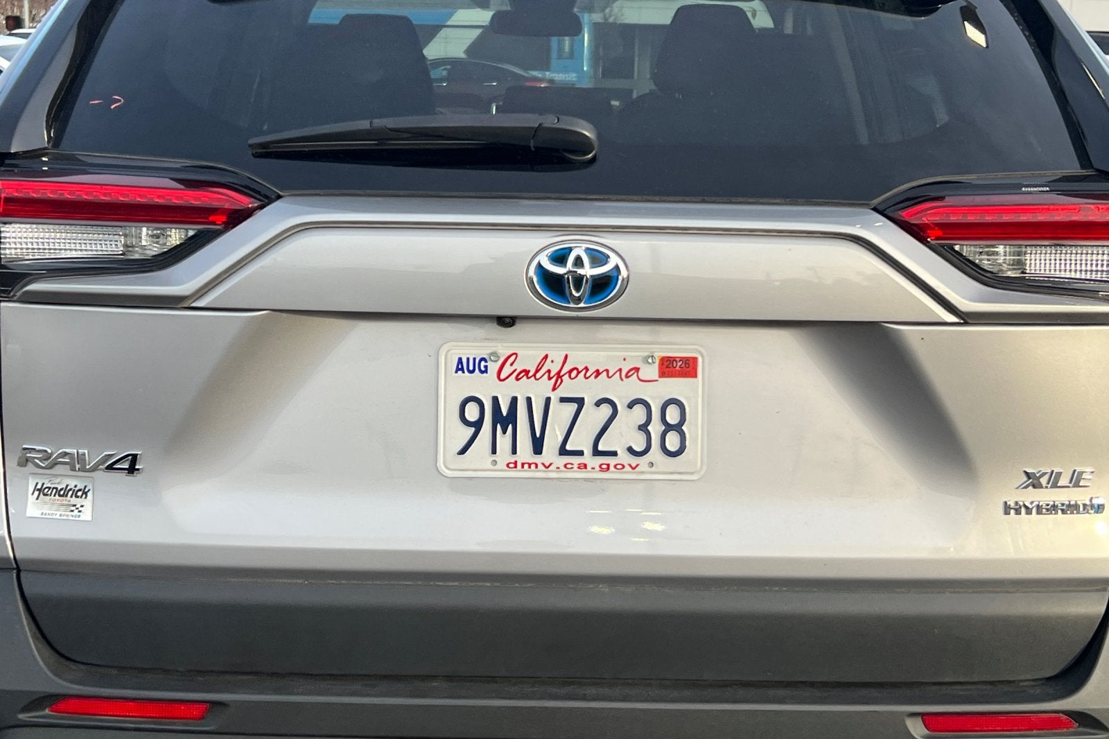 2023 Toyota RAV4 Hybrid XLE