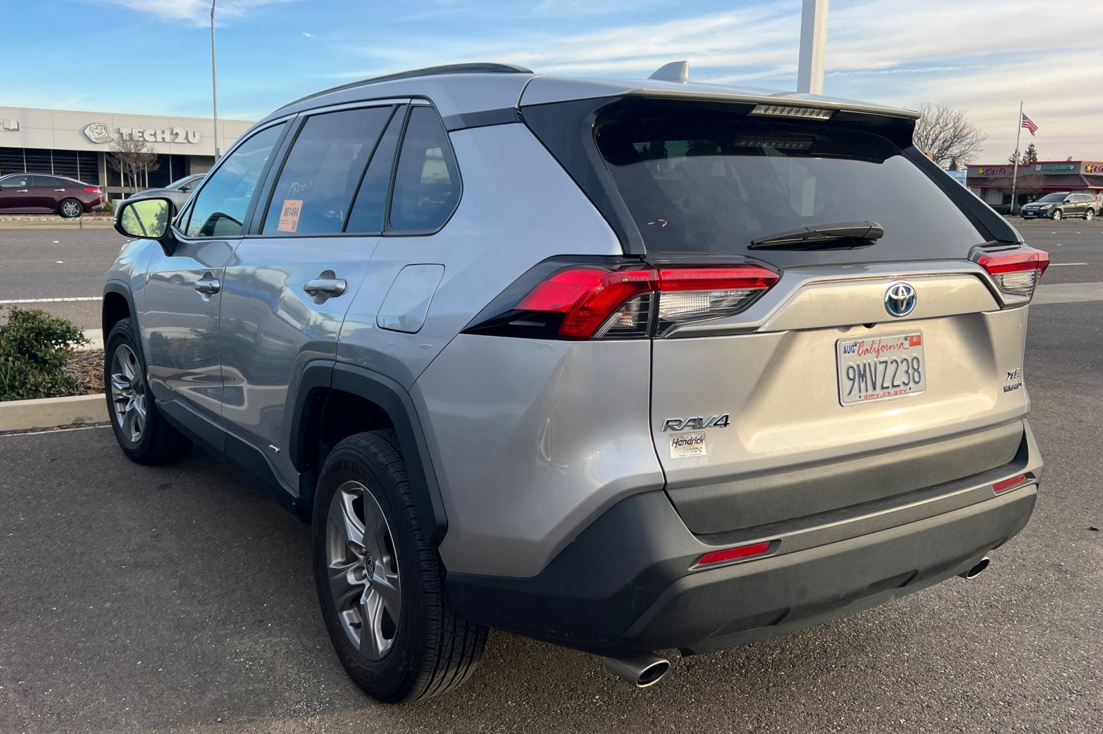 2023 Toyota RAV4 Hybrid XLE