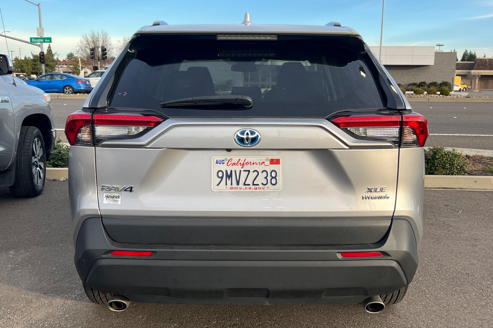 2023 Toyota RAV4 Hybrid XLE